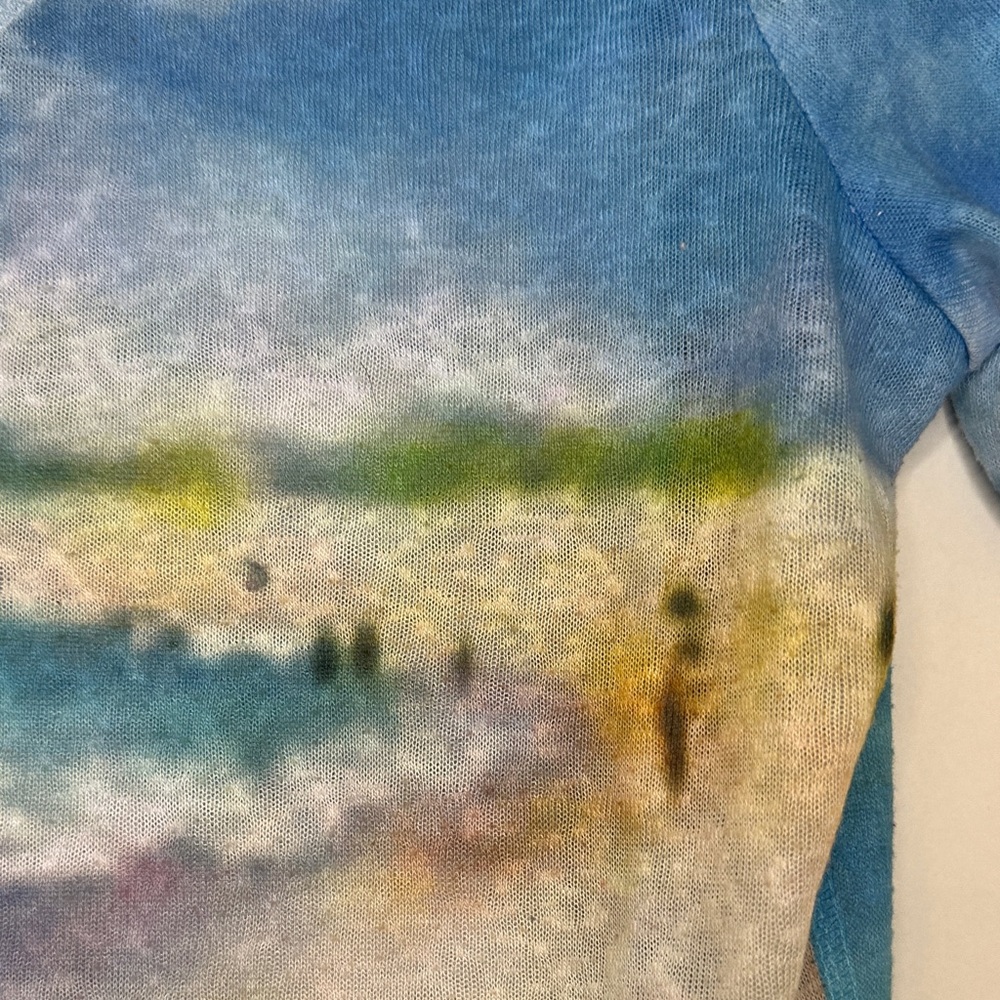 FDJ Scenic Beach Print V-Neck Tee - Blue Multi - Picture 3 of 7